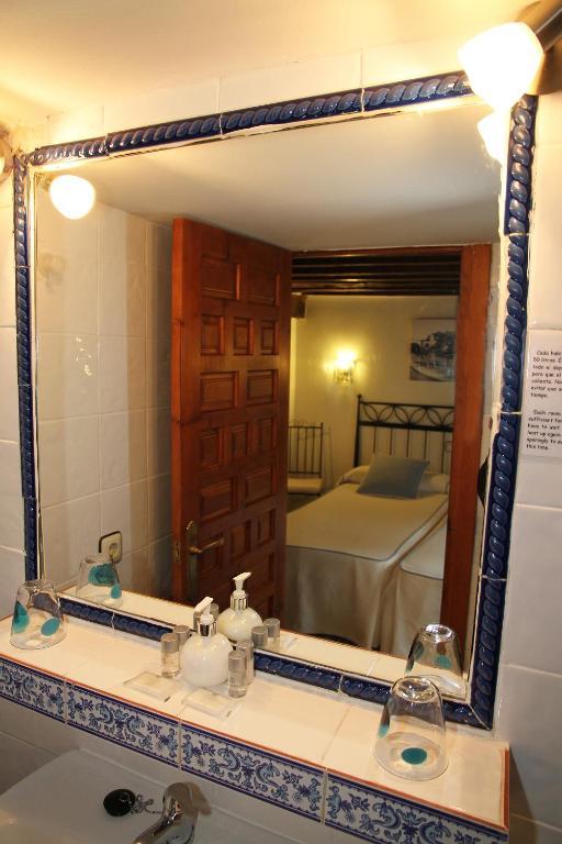Hostal La Posada De Zocodover Toledo Ngoại thất bức ảnh