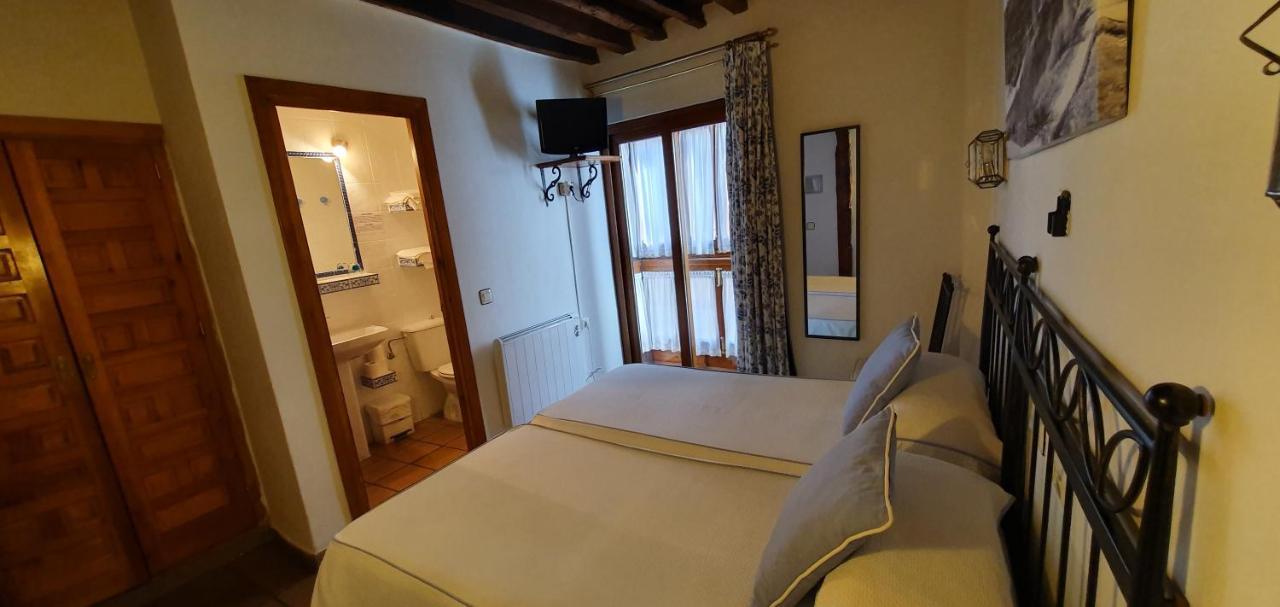 Hostal La Posada De Zocodover Toledo Ngoại thất bức ảnh